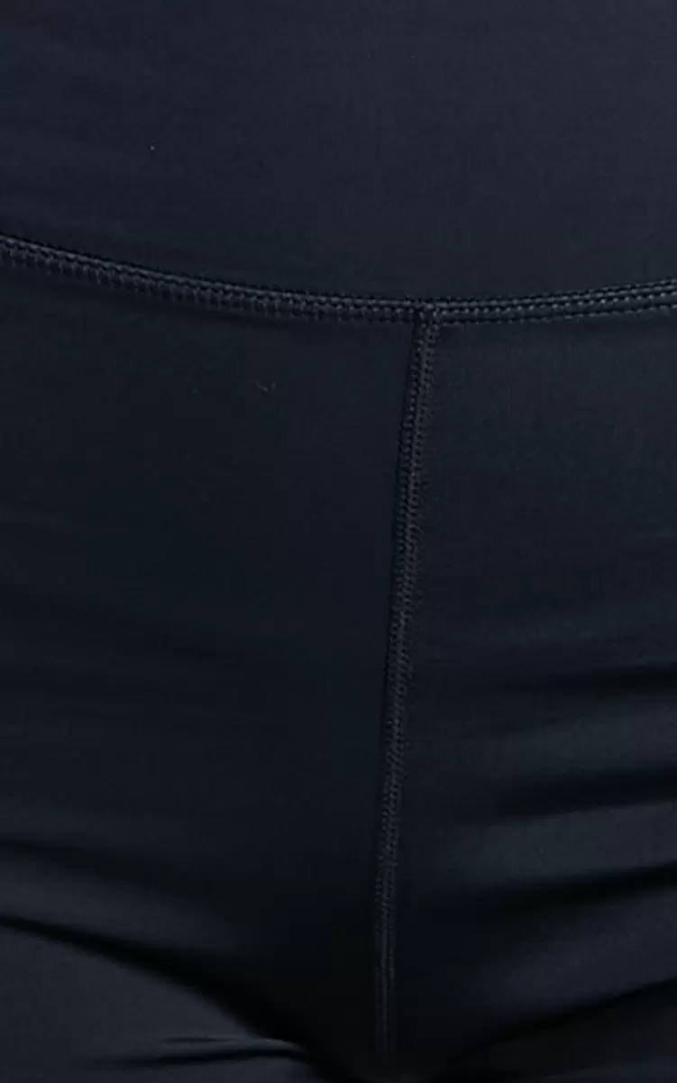 Women Vienna Shorts - Mid Length Shorts In Black Activewear Showpo - 3