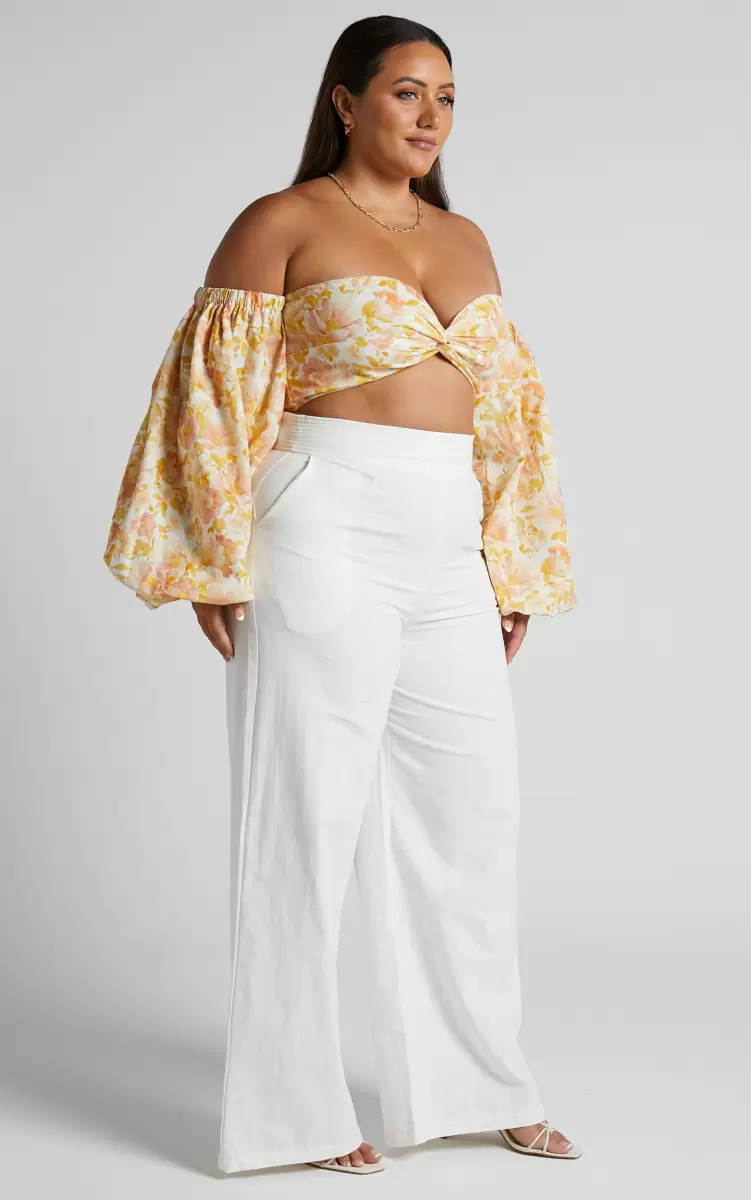 Amalie The Label - Charo High Waisted Wide Leg Pants In Warm White Showpo Women Curve Clothes - 3
