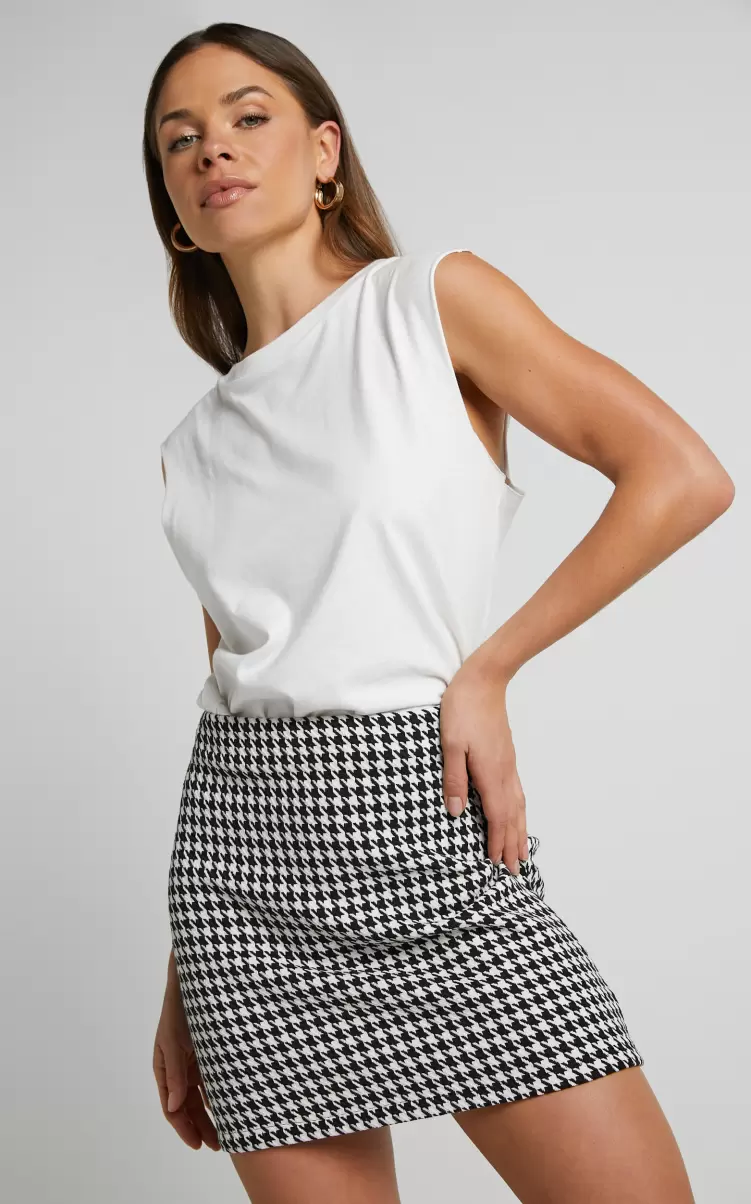 Showpo Women Minie Mini Skirt - Fitted High Waisted Skirt In Black And White Check Skirts
