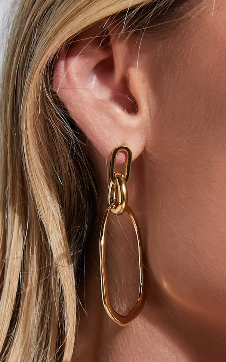 Women Earrings Abegail Drop Earrings In Gold Showpo