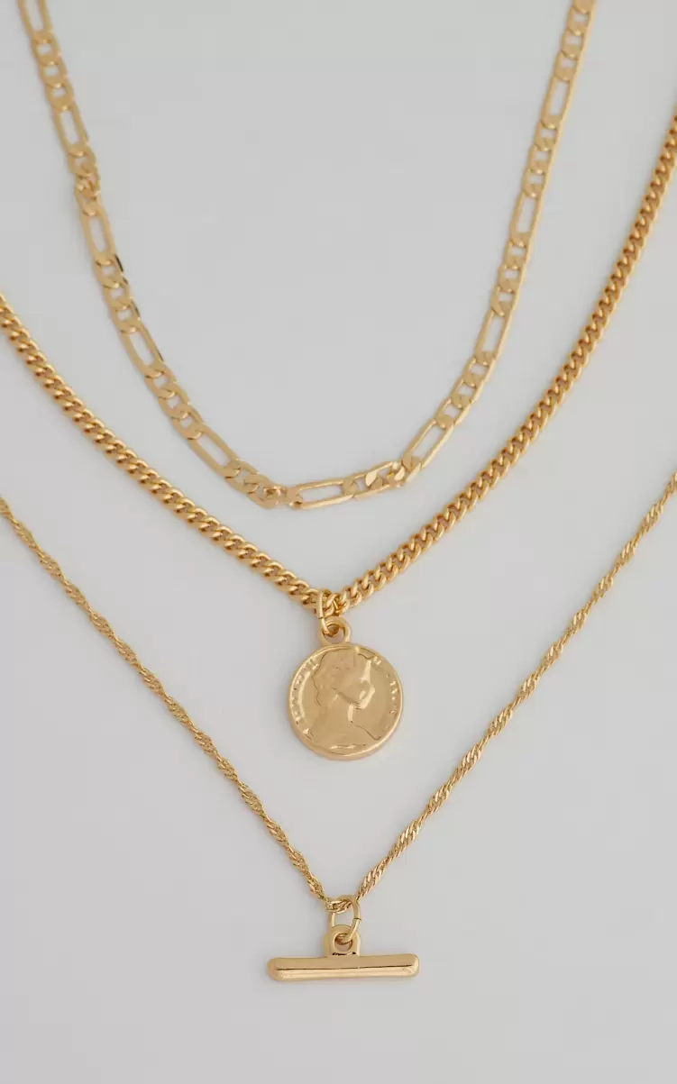 Arialla Multi Layered Chain Necklace In Gold Women Showpo Necklaces - 1
