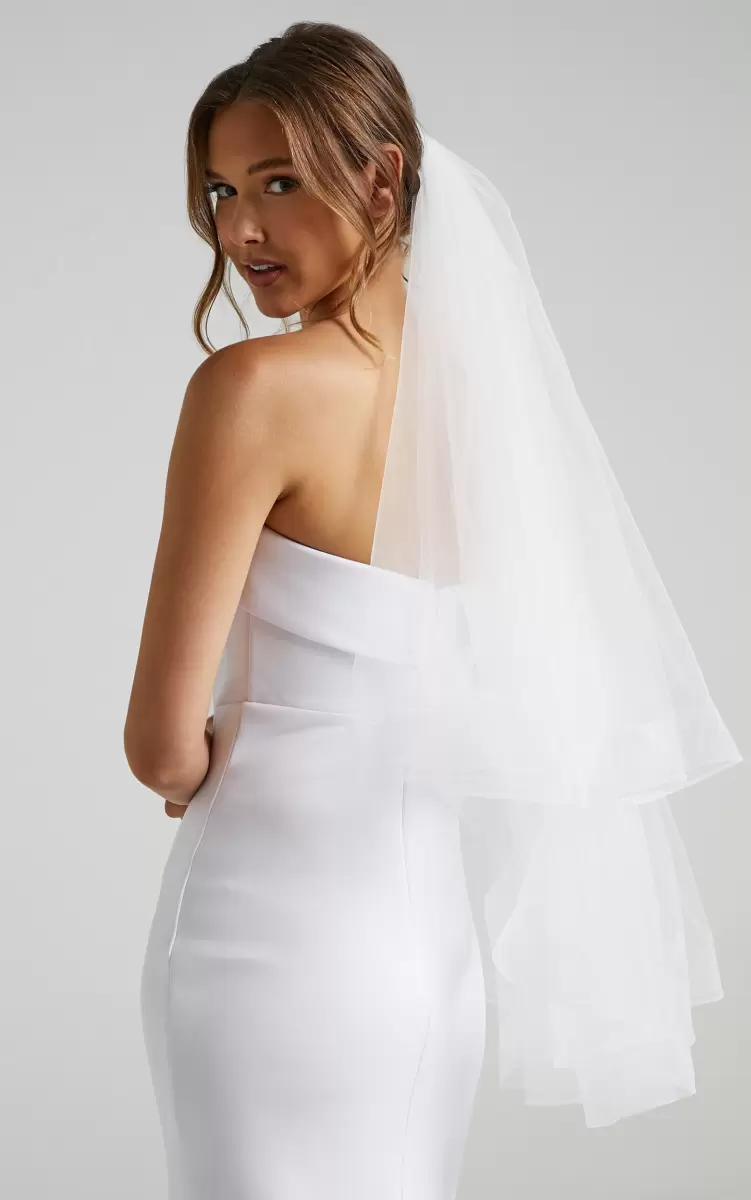 Showpo Magic Moment Veil In White Bridal Accessories Women - 1