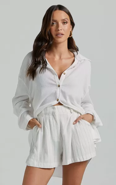 Isabeau Shirt - Relaxed Oversized Shirt In White Showpo Women Curve Clothes