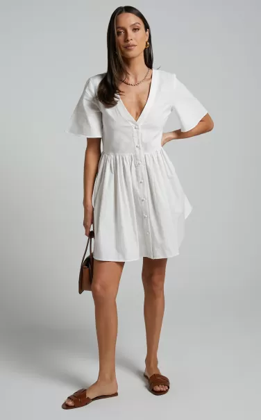 Curve Clothes Showpo Women Staycation Mini Dress - Smock Button Up Dress In White