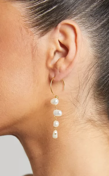 Dresses Showpo Women Kohaku Pearl Drop Hook Earrings In Gold