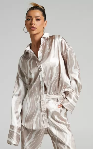 Showpo Women Modest Clothing 4Th & Reckless - Amira Shirt In Brown/Cream Print