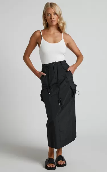 Liscia Midi Skirt - Straight Pocket Detailing Cargo Skirt In Black Showpo Women Skirts