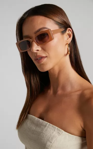 Sunglasses Showpo Rhyza Rectangle Sunglasses In Brown Women