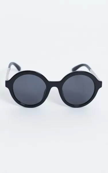 Reality Eyewear - Mind Bomb Sunglasses In Black Women Showpo Sunglasses