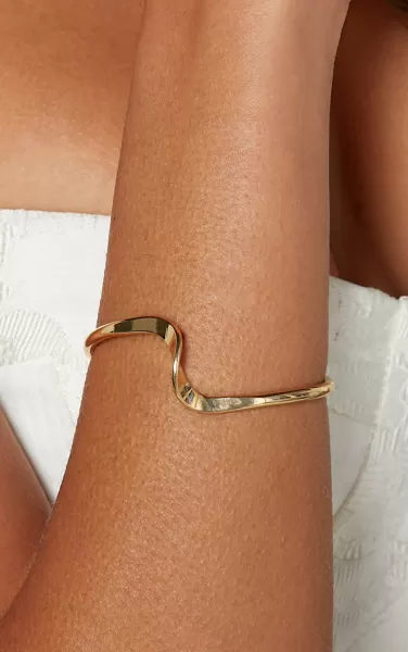 Ivy Irregular Shaped Bracelet Cuff In Gold Showpo Bracelets Women