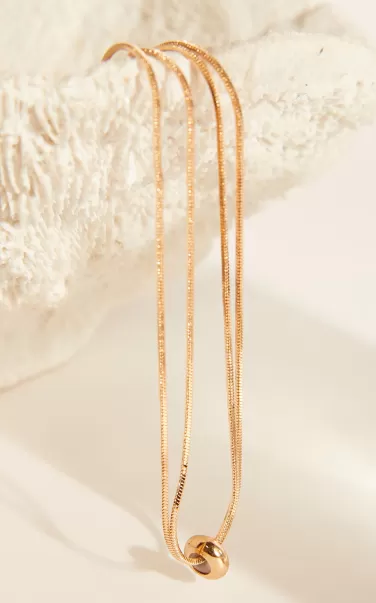 Women Kaisa Necklace In Gold Necklaces Showpo